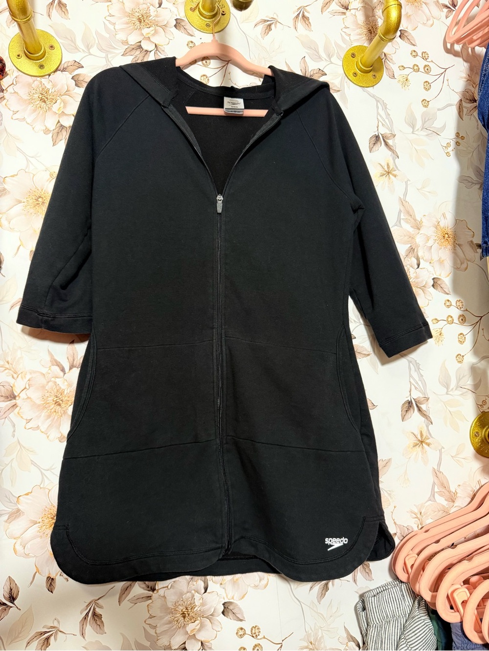 Speedo Aquatic Fitness Robe With Hood